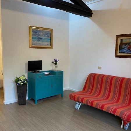 Fioralice Guest House Fauglia Exterior photo